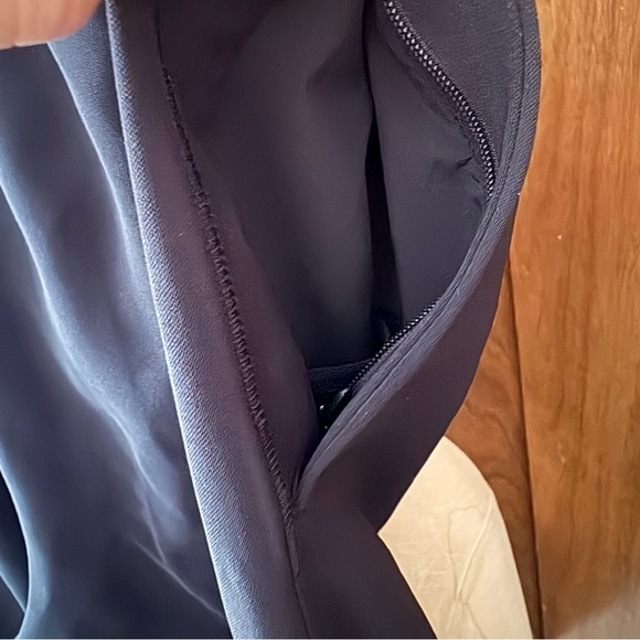 LULULEMON sz 4 With The Flow Black Pants Wrap Front Travel Woven - Picture 6 of 7